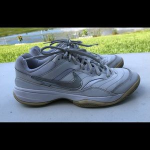 Nike Court Lite Women’s Tennis Shoes Sneakers White AR845048-100 US Size 8,5